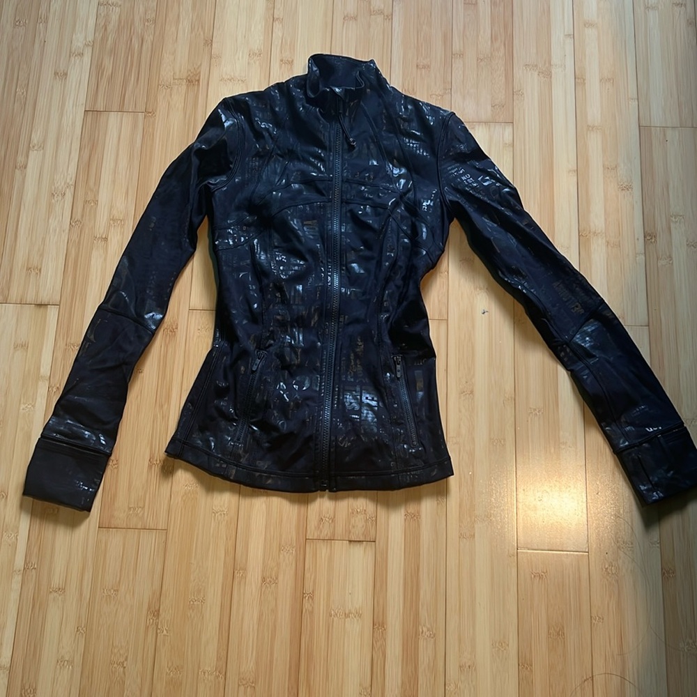 Lululemon SE Manifesto Shine Define Jacket size 4